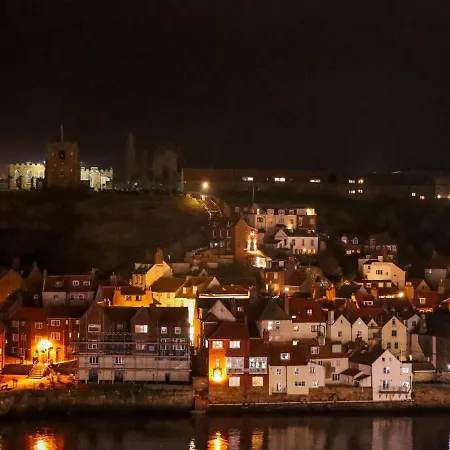 Storm * Whitby