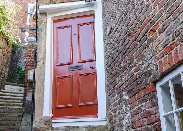 Storm Holiday home Whitby