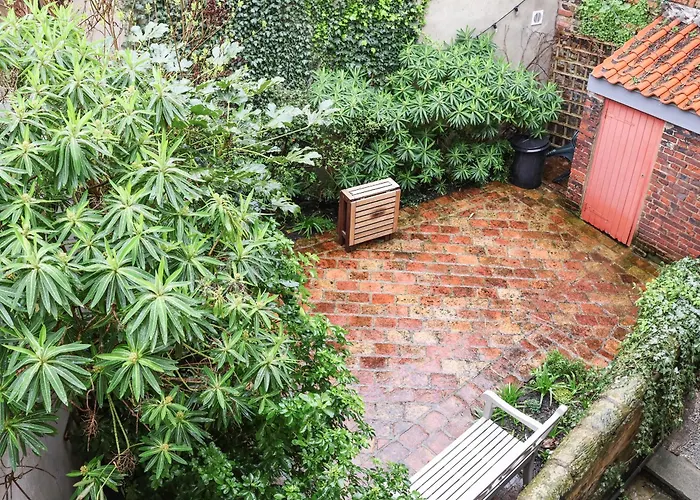 Storm Holiday home Whitby